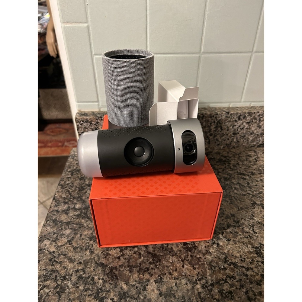 Honeywell Home RCHS5200WF Smart Home Security Camera Base Station - Picture 7 of 7